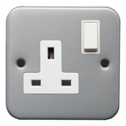Securlec Metal Clad 1 Gang Switched Socket Double Pole 13A