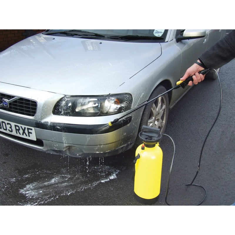 Streetwize Pressure Sprayer With Extra Brush 8L