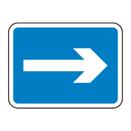 Centurion 600 x 450mm Aluminium Composite Arrow Right Road Sign (without channel)