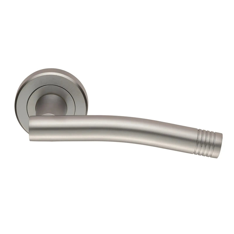 Carolina Lever On Sprung Screw-On Round Rose - Satin Chrome