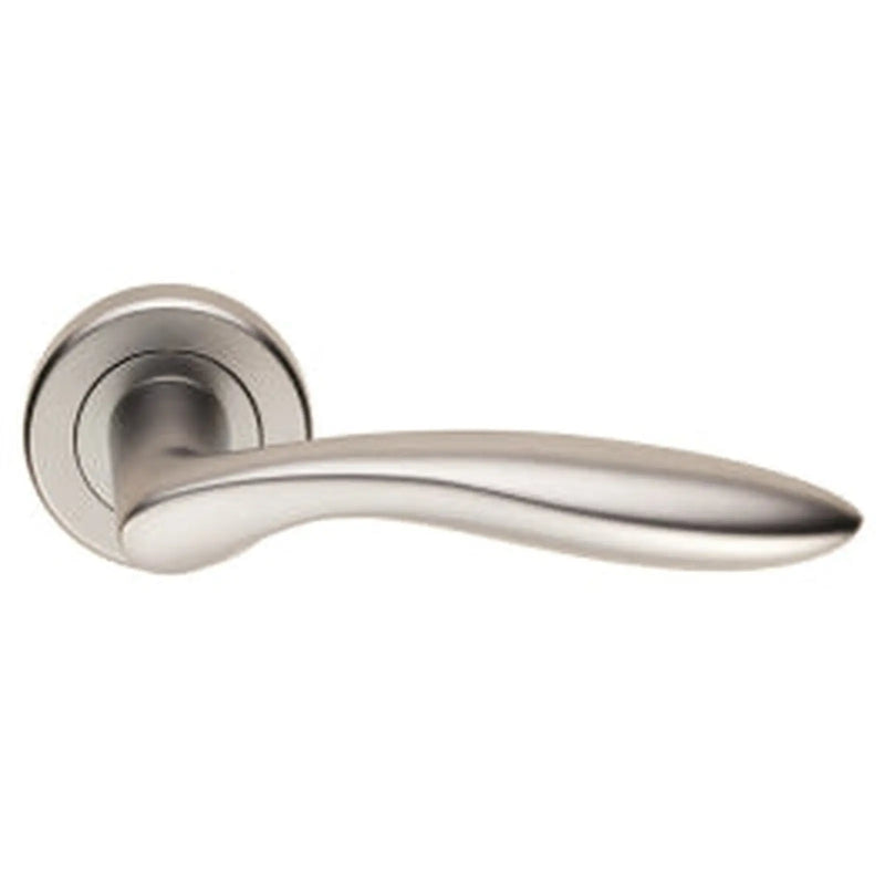 Shark Lever On Sprung Screw-On Round Rose - Satin Chrome