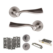 Atlantic Old English Richmond Door Handle Pack (Bathroom Set - 2.5" CE Bathroom Lock, 3" Fire Rated Hinges x3)