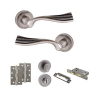 Atlantic Old English Richmond Door Handle Pack (Bathroom Set - 2.5" CE Bathroom Lock, 4" Slim Knuckle Hinges x2)