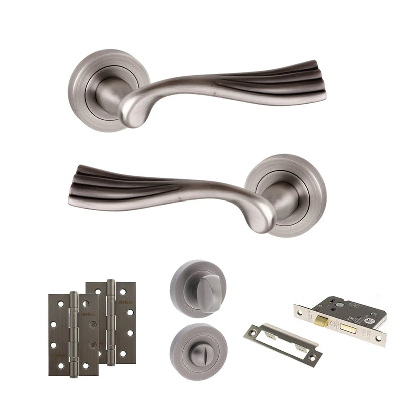 Atlantic Old English Richmond Door Handle Pack (Bathroom Set - 3" CE Bathroom Lock, 4" Slim Knuckle Hinges x2)