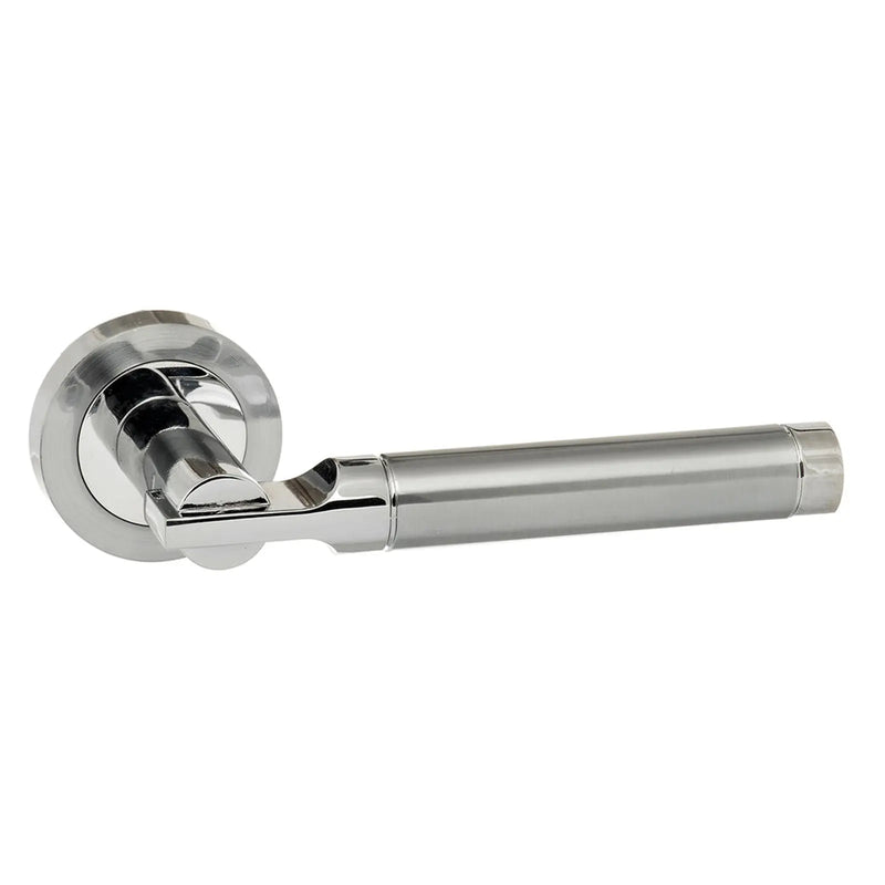 Atlantic STATUS Dakota Lever Door Handle on Round Rose