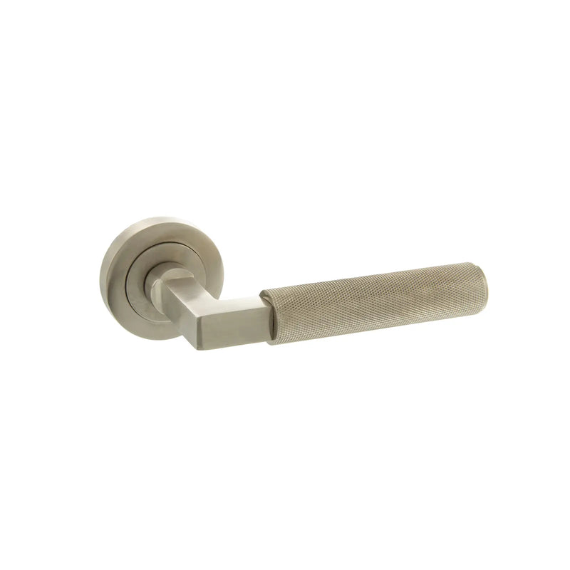 Atlantic Millhouse Brass Cartwright Knurled Lever Door Handle on Round Rose