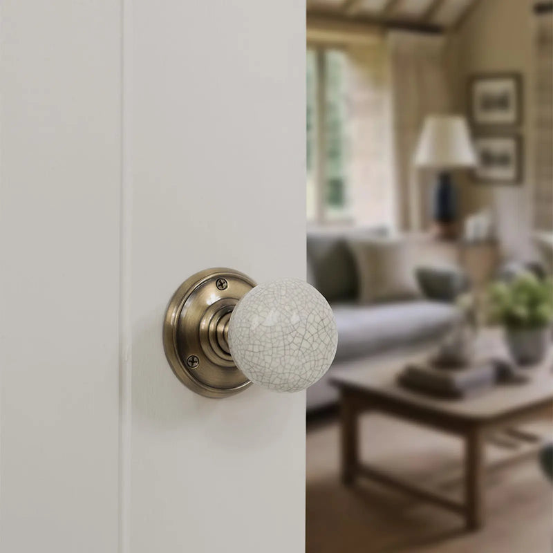 Atlantic Old English Skipton Door Knob Pack (Lock Set - Horizontal Bathlock, 4" Fire Rated Hinges x3)
