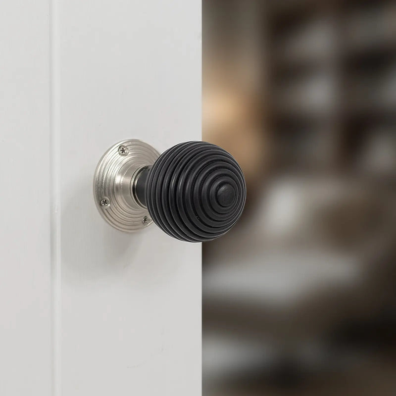 Atlantic Old English Whitby Door Knob Pack (Bathroom Set - 3" Deadbolt, 4" Slim Knuckle Hinges x2)