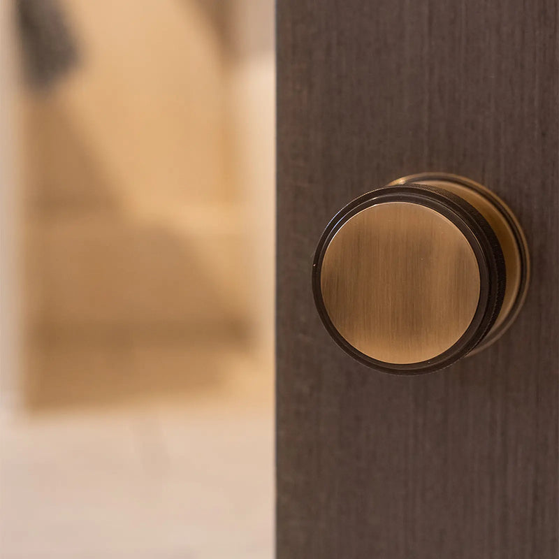 Atlantic Millhouse Brass Harrison Brass Knurled Mortice Knob on Concealed Fix Rose