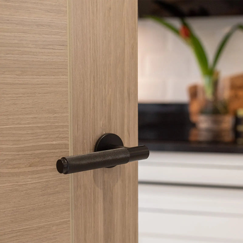 Atlantic Millhouse Brass Crompton Knurled Lever Door Handle on 5mm Slimline Round Rose