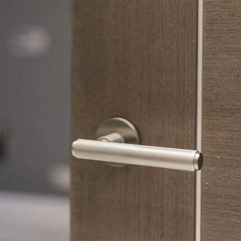 Atlantic Millhouse Brass Stephenson Knurled Lever Door Handle on 5mm Slimline Round Rose