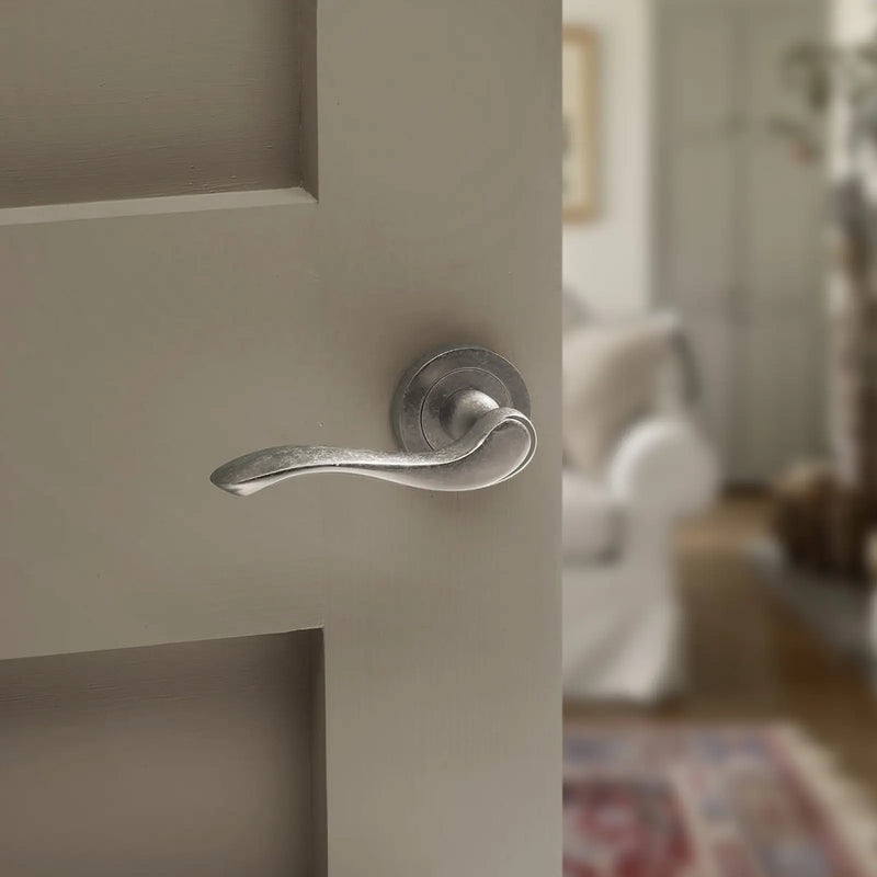 Atlantic Old English Warwick Door Handle Pack (Euro Lock Set - 2.5" CE Sashlock, 4" Fire Rated Hinges x3)