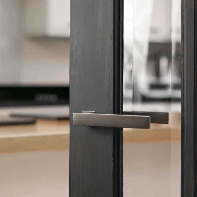 Atlantic Tupai Rapido RetaLine Rillo Lever Door Handle on Concealed Square Rose
