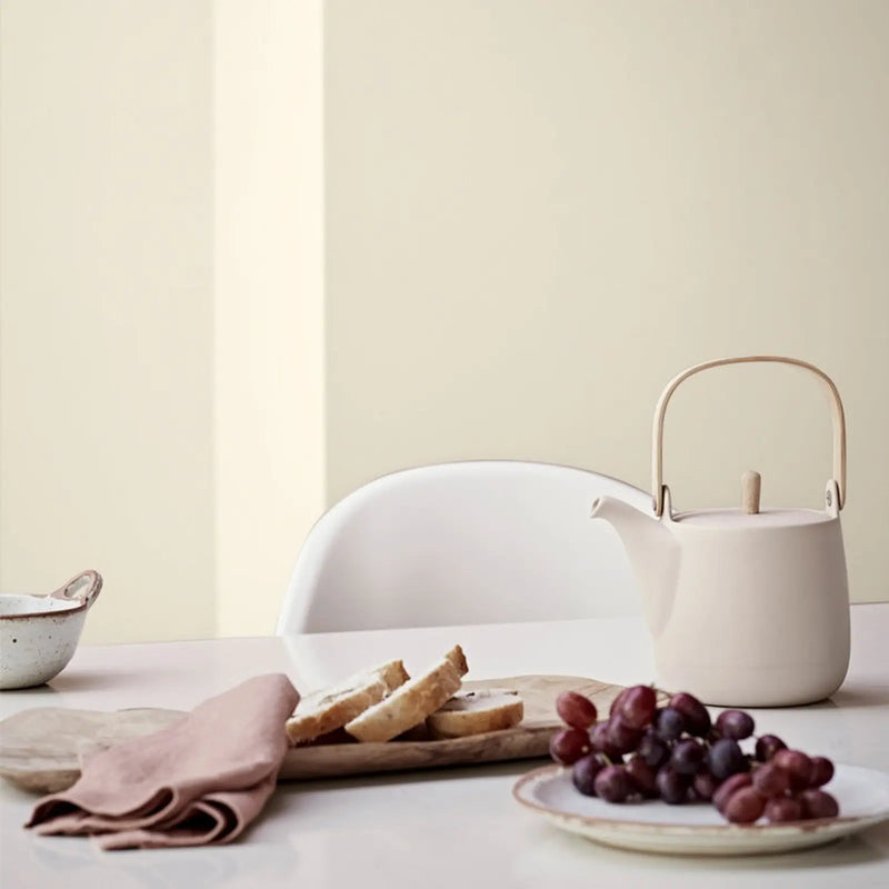 Crown Easyclean Kitchen Matt 2.5L Almond Cream