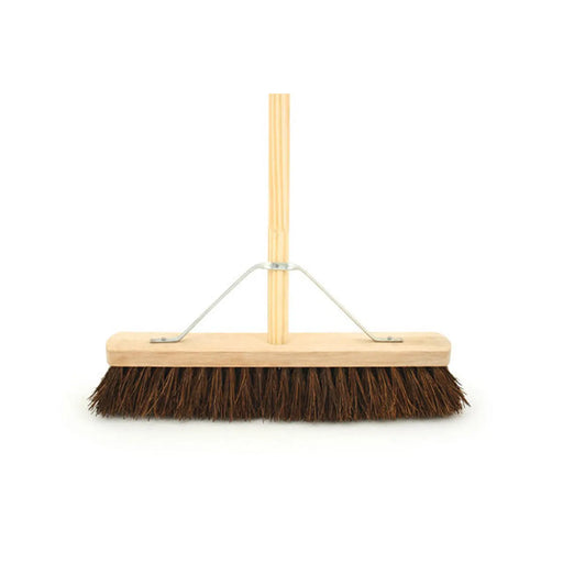Bentley Stiff Bassine Platform Brush with Handle 18"