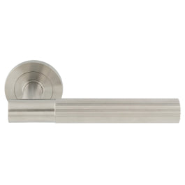 Arrow Lever On Sprung Screw-On Round Rose - Satin Stainless Steel