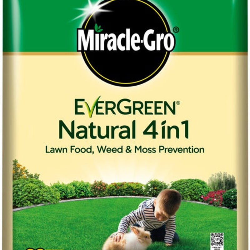 Miracle-Gro® Natural 4 in 1 Feed, Weed & Mosskiller 175sqm