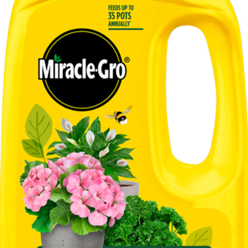 Miracle-Gro® Pour & Feed 1L