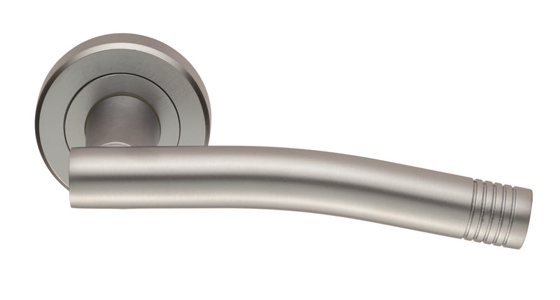 Carolina Lever On Sprung Screw-On Round Rose - Satin Chrome